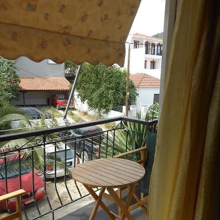 Itzes Apartment *